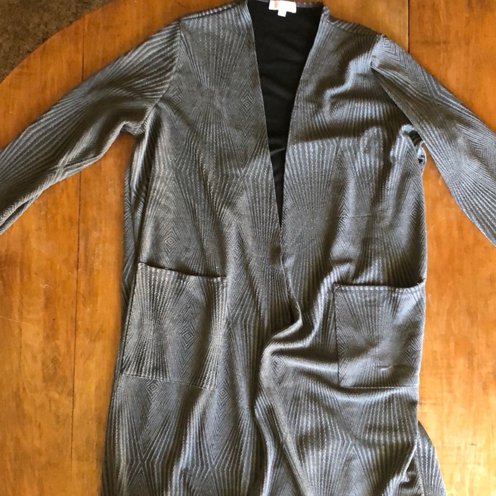 Lularoe Sarah M long cardigan